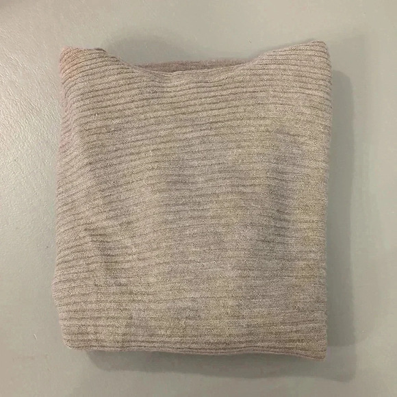 Adrienne‎ Vittadini Sweater Merino Wool 3/4 sleeve size Small Tan - Picture 9 of 9